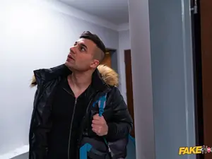 Fake Hostel - The Masturbation Problem - 07/07/2021