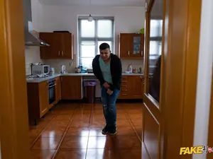 Fake Hostel - The Masturbation Problem - 07/07/2021
