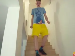 Fakehub Originals - Paramedic helps teen with his erection - 09/09/2021