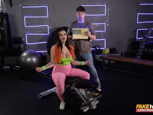 Fakehub Originals - The Invisibility Cloak - 07/11/2023