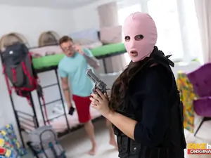 Fakehub Originals - College Dorm Invasion - 08/04/2023