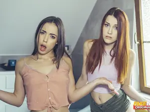 Fakehub Originals - Fake Family: Massage Practice - 12/07/2019