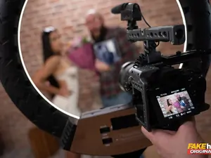 Fakehub Originals - Celebrity Sex Doll - 02/14/2024