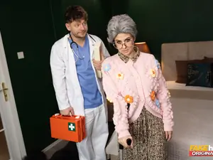 Fakehub Originals - The Very Horny Granny - 04/10/2024