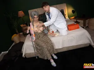 Fakehub Originals - The Very Horny Granny - 04/10/2024