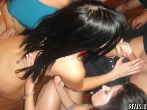 Real Slut Party - House Party Of The Year - 11/25/2009
