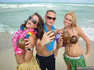 Real Slut Party - Coconut, Bust a Nut. - 10/26/2010