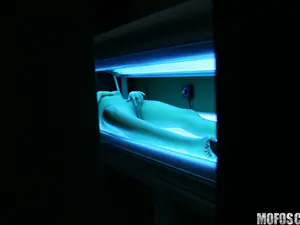Pervs On Patrol - Spray Tan Special - 11/25/2010