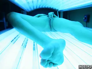 Pervs On Patrol - Spray Tan Special - 11/25/2010