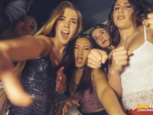 Fakehub Originals - Ladies Club: Part One - 01/04/2020