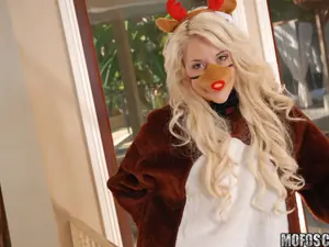 She's A Freak - Getting Ready For Santa - 12/22/2010