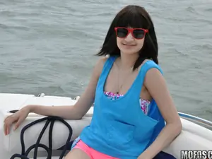 Latina Sex Tapes - Outdoor Sex With Amateur Latina - 09/13/2014
