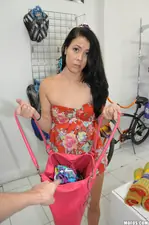 Pervs On Patrol - Changing Room Teen on Hidden Camera - 09/16/2014