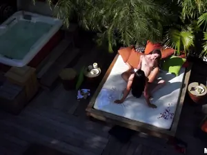 Drone Hunter - Rooftop Rub - 11/28/2014