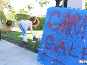 Pervs On Patrol - Getting Lucky At The Yard Sale - 02/21/2019