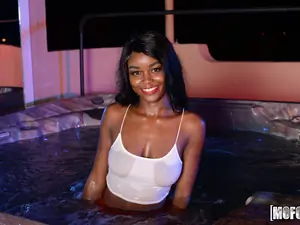 I Know That Girl - Club To Tub - 04/06/2019