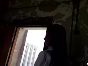 Drone Hunter - Fucking Raven on the Roof - 01/08/2015