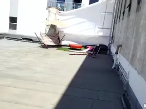 Drone Hunter - Fucking Raven on the Roof - 01/08/2015