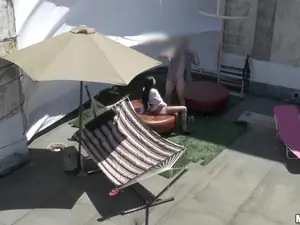 Drone Hunter - Fucking Raven on the Roof - 01/08/2015