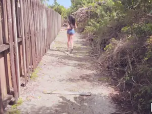 Stranded Teens - Into The Wood - 04/18/2019