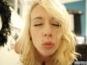 Mofos B Sides - Camgirl Brandi Puts on a Show - 01/24/2015