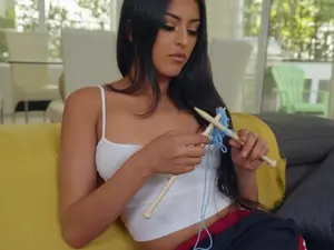 Girls Gone Pink - Unraveling Her - 05/10/2019