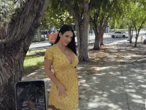 I Know That Girl - Is That Angela - 06/15/2019