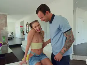 Don't Break Me - Tiny Delivery - 07/31/2019