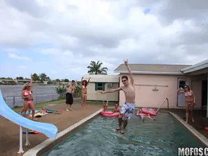Real Slut Party - Florida Doesn't Wait For Summer - 04/19/2011