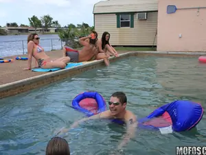 Real Slut Party - Florida Doesn't Wait For Summer - 04/19/2011