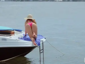 Public Pickups - Sneaking A Little Kenzie - 08/22/2019