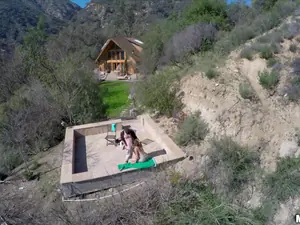 Drone Hunter - Spying on an Outdoor Public Fuck - 04/23/2015