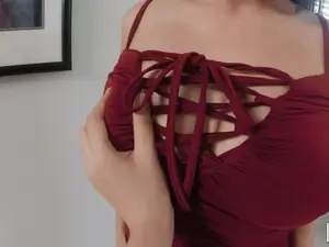 Girls Gone Pink - Who Whore It Best - 09/02/2019