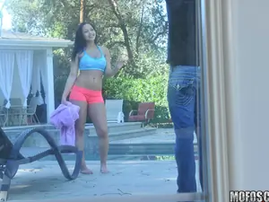 Latina Sex Tapes - Horny Girlfriend to Fuck on Cam - 05/01/2015