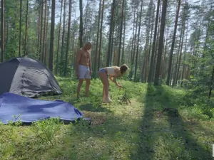 I Know That Girl - Camping with Mia - 09/04/2019