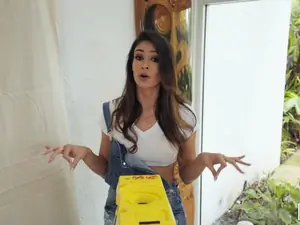 Pervs On Patrol - Pussy In The Paint - 09/07/2019
