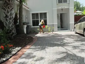 Stranded Teens - Krazy Kinsley - 09/09/2019