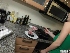Mofos B Sides - Blonde Babe Fucks Over Breakfast - 05/16/2015