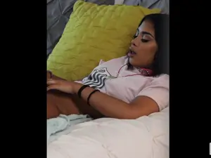 Girls Gone Pink - Vibrator Study Buddies - 10/02/2019