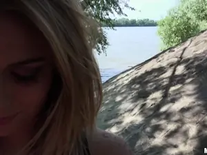 Public Pickups - Bubble Butt Blonde Public Seduction - 06/21/2015