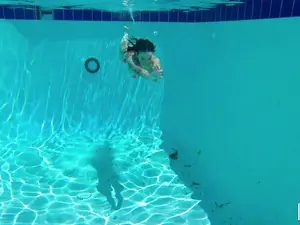 Girls Gone Pink - Bikini Squirters - 11/16/2019