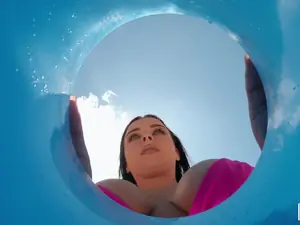 Girls Gone Pink - Bikini Squirters - 11/16/2019