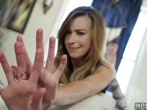 I Know That Girl - Spinner's First Sex Tape - 06/22/2015