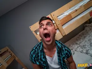 Fake Hostel - Unexpected Wingman on Valentines - 02/14/2021