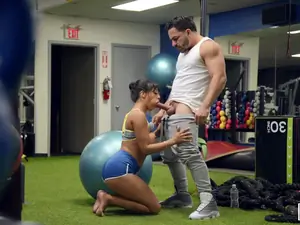 Pervs On Patrol - Gym Spy - 12/18/2019