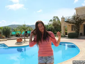 I Know That Girl - Russian Babe's Tiny Pussy - 08/17/2015