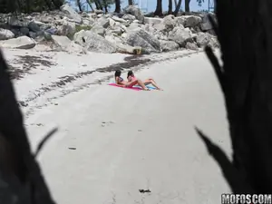 Pervs On Patrol - Peaches on the Beaches - 06/02/2011