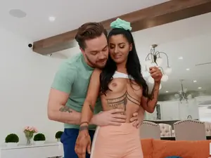 Don't Break Me - Newbie Takes Big Dick - 02/29/2020