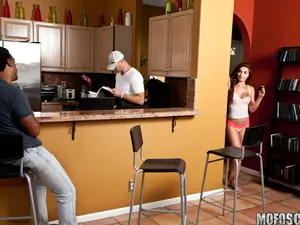 Latina Sex Tapes - Cheating Latina Freak - 09/18/2015