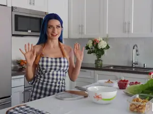 Girls Gone Pink - Jewelz Sexy Kitchen - 04/13/2020